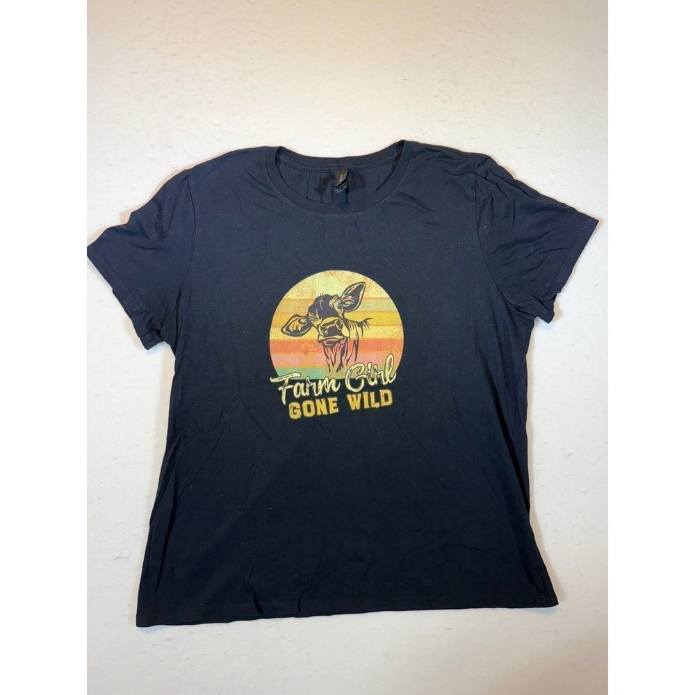Farm Girl Gone Wild Graphic T Shirt Large Black Cow Retro